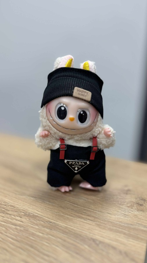 Labubu lėlytė