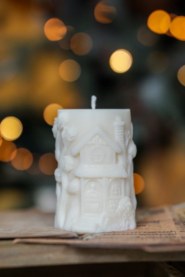 Sojų vaško žvakė "Pasakų namelis - 3"