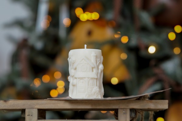 Sojų vaško žvakė "Pasakų namelis - 3"