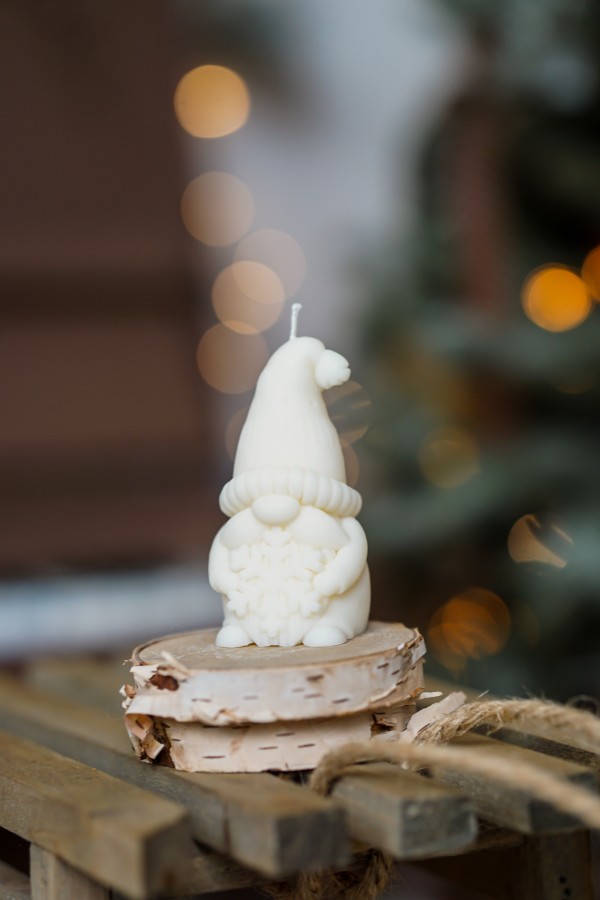 Sojų vaško žvakė "Nykštukas su snaige"